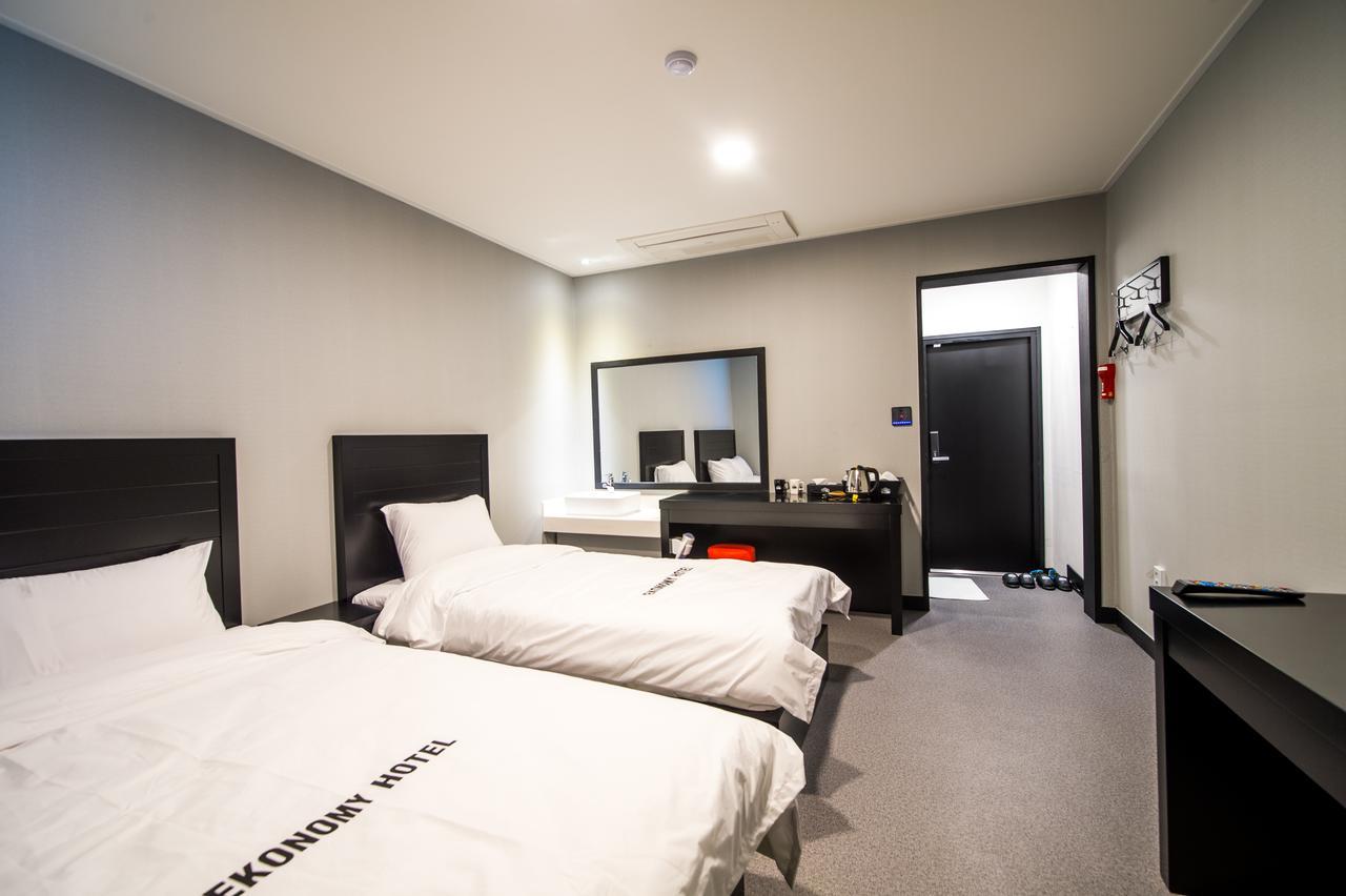 Ekonomy Hotel Jeongseon Luaran gambar